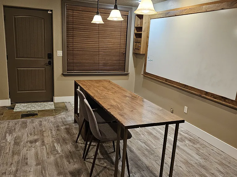 5721 W Eldora Cir — Photo 1