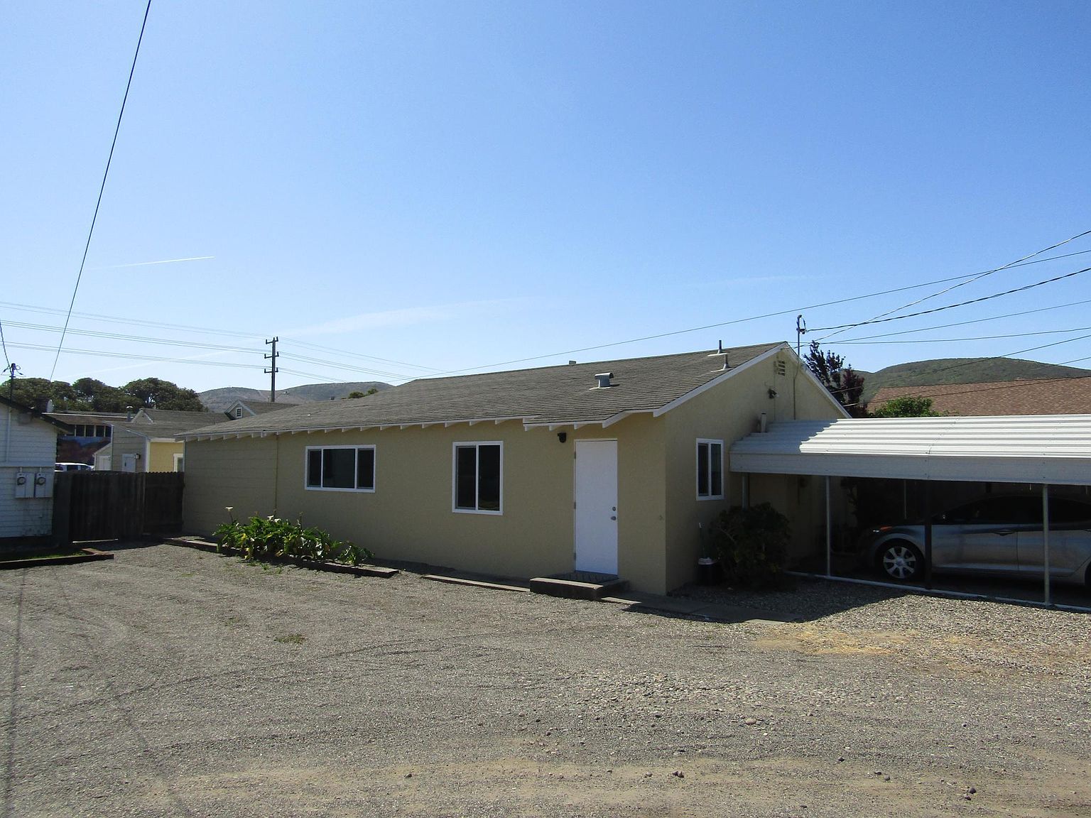 117 S East St 1/2, Lompoc, CA 93436 Zillow