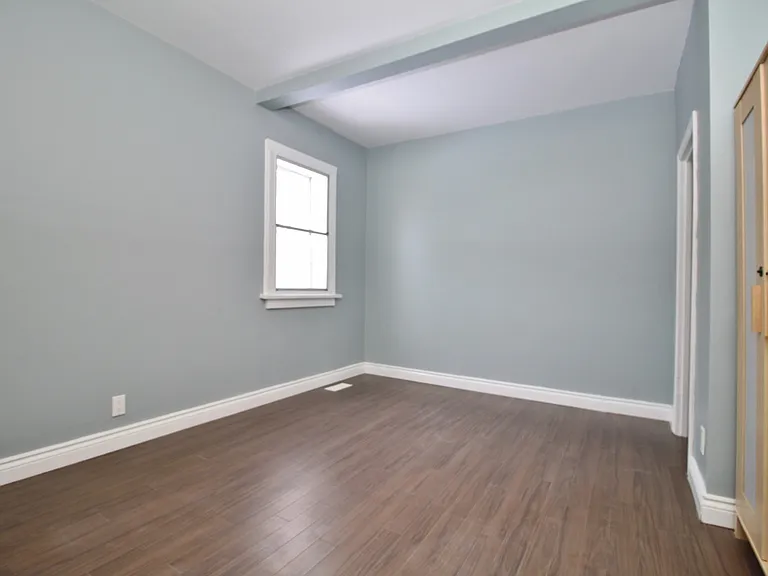 52 Pinehurst Ave #1 — Photo 10
