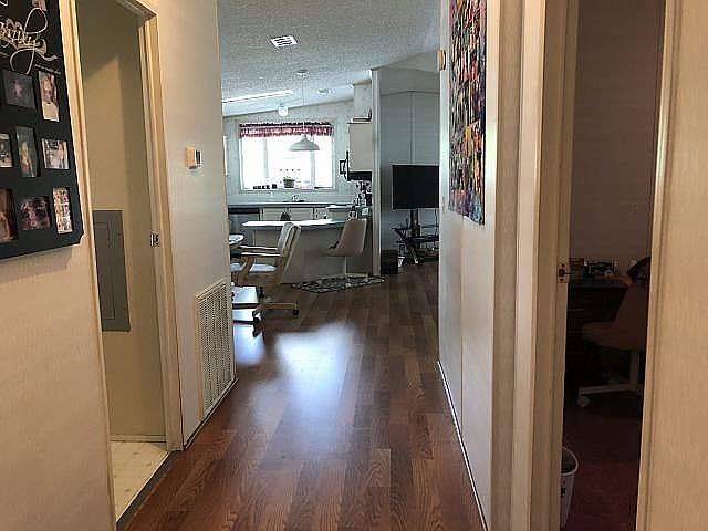 1st image of 415 Keuka Dr
