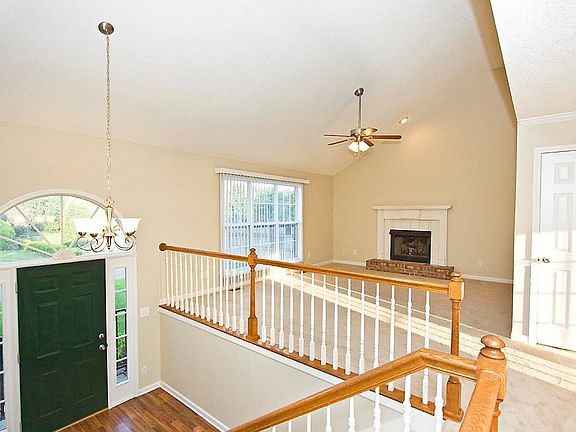 3rd image of 3141 Arrow Ln
