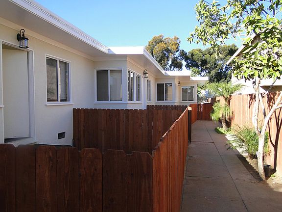 3rd image of 3635 E 5th St