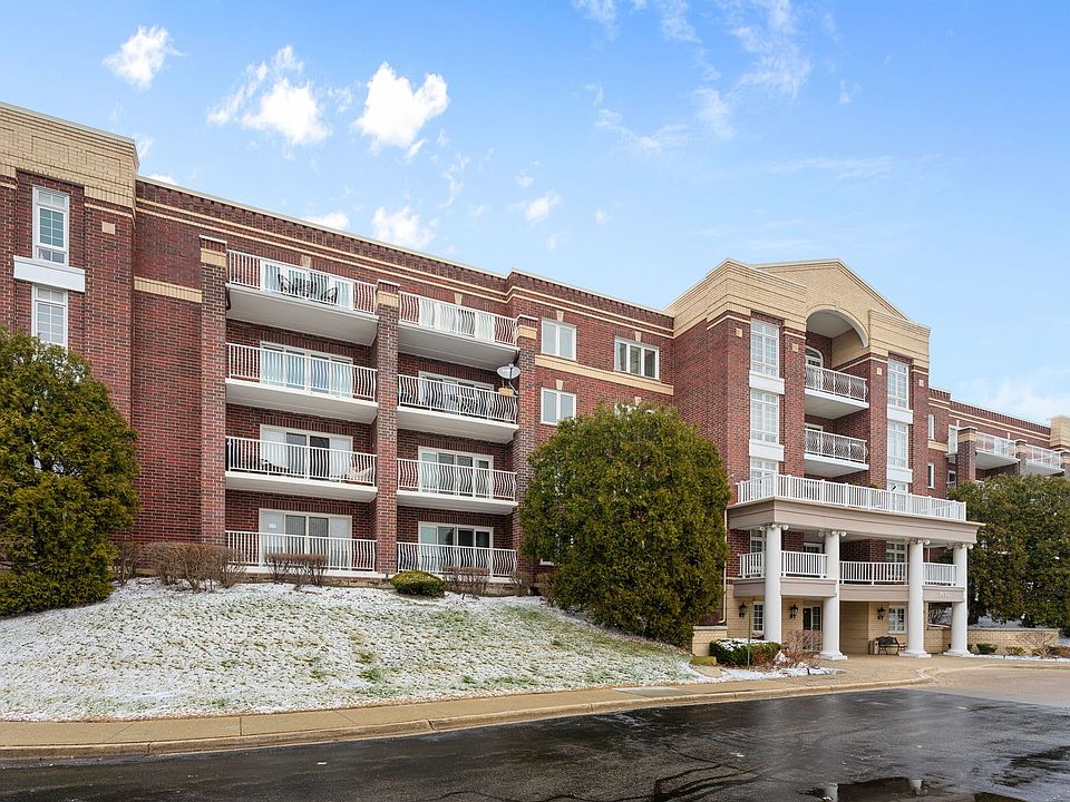 1st image of 7091 W Touhy Ave APT 505
