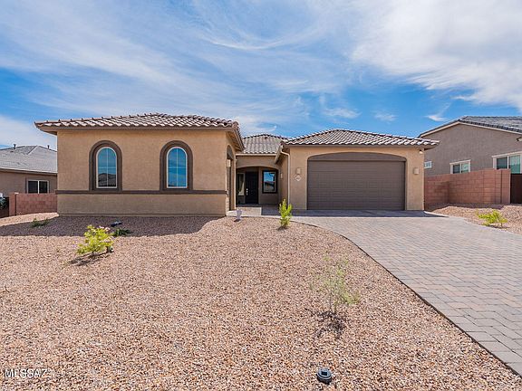 2nd image of 8015 S Desert Indigo Dr