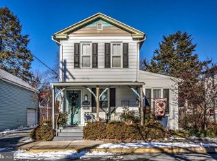 117 Front St, Lititz, PA 17543