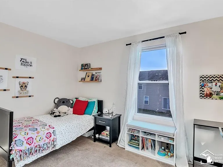 8422 Walnut Hl — Photo 18