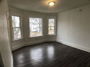 1956 S 19th St, Milwaukee, WI 53204