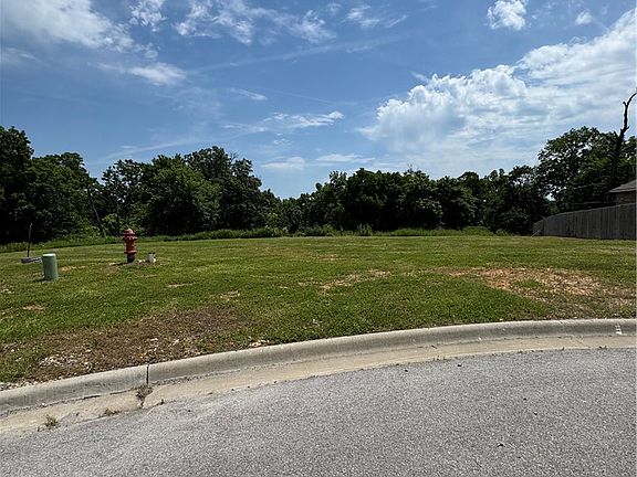 3rd image of 2213 Brown Bear Ln #262