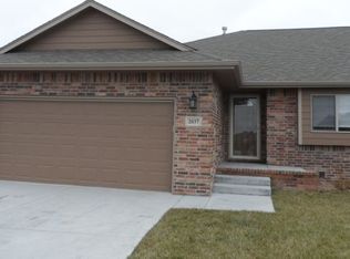 2037 N Harvest Ridge Ct, Andover, KS 67002