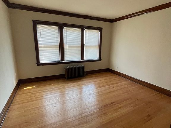 4th image of 1940 Grove Ave #1942-1S