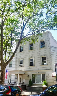 Rented by Grand & Co. | media 20