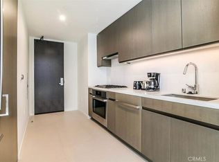 889 Francisco St, Los Angeles, CA 90017