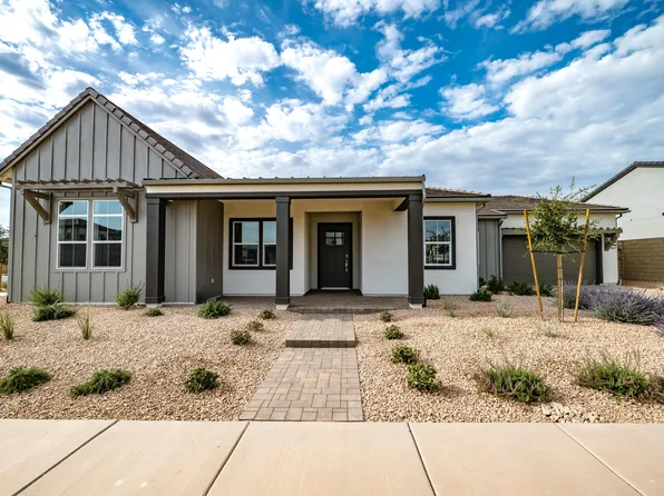 693 Emerald Point Dr, Saint George, UT 84790