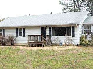 11141 Clementown Rd, Amelia Court House, VA 23002