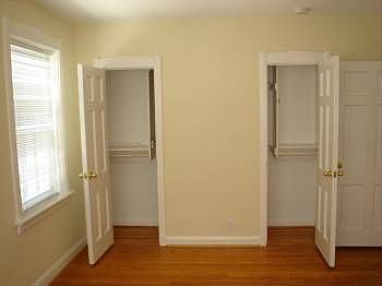 5th image of 7561 Oxford Dr APT 1S