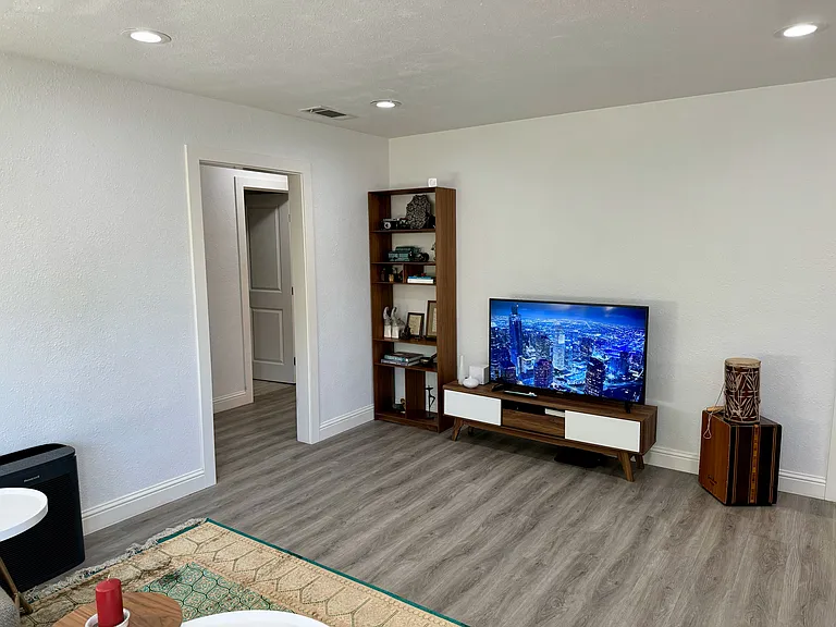 2900 Laguna St — Photo 11
