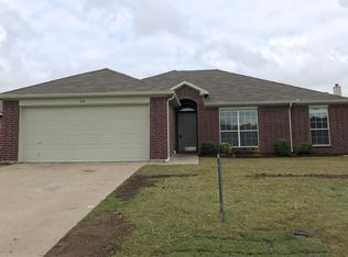 104 Cowboy Dr, Forney, TX 75126