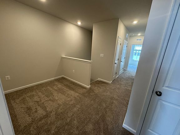 5th image of 9635 Hummingbird Way
