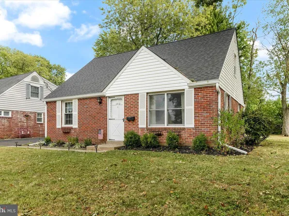 1212 University Ave, Morton, PA 19070