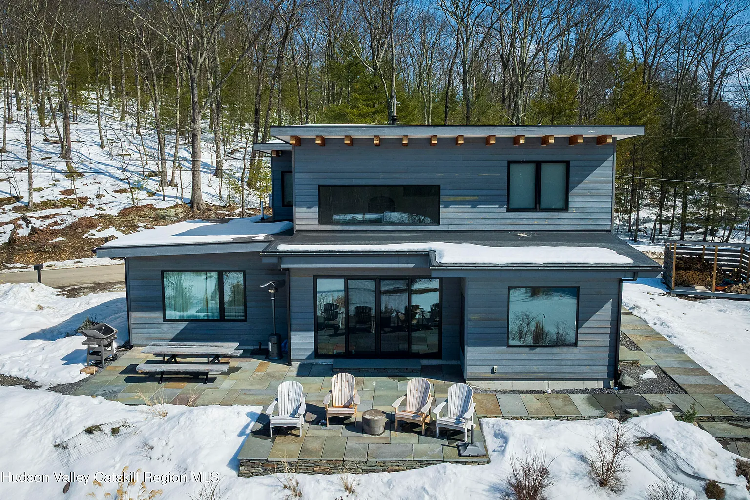 23 Traver Hollow Road photo 1