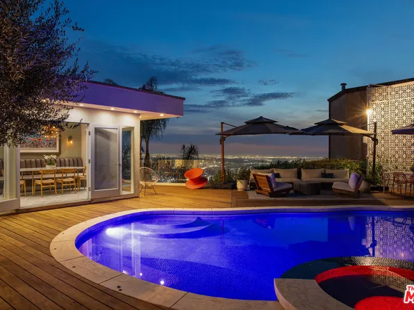 2137 Sunset Plaza Dr, Los Angeles, CA 90069