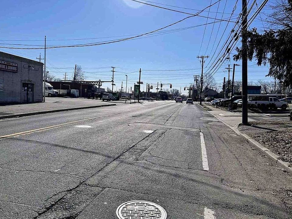 2nd image of 22 Midland Ave