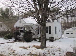 28 Academy St, Cambridge, NY 12816