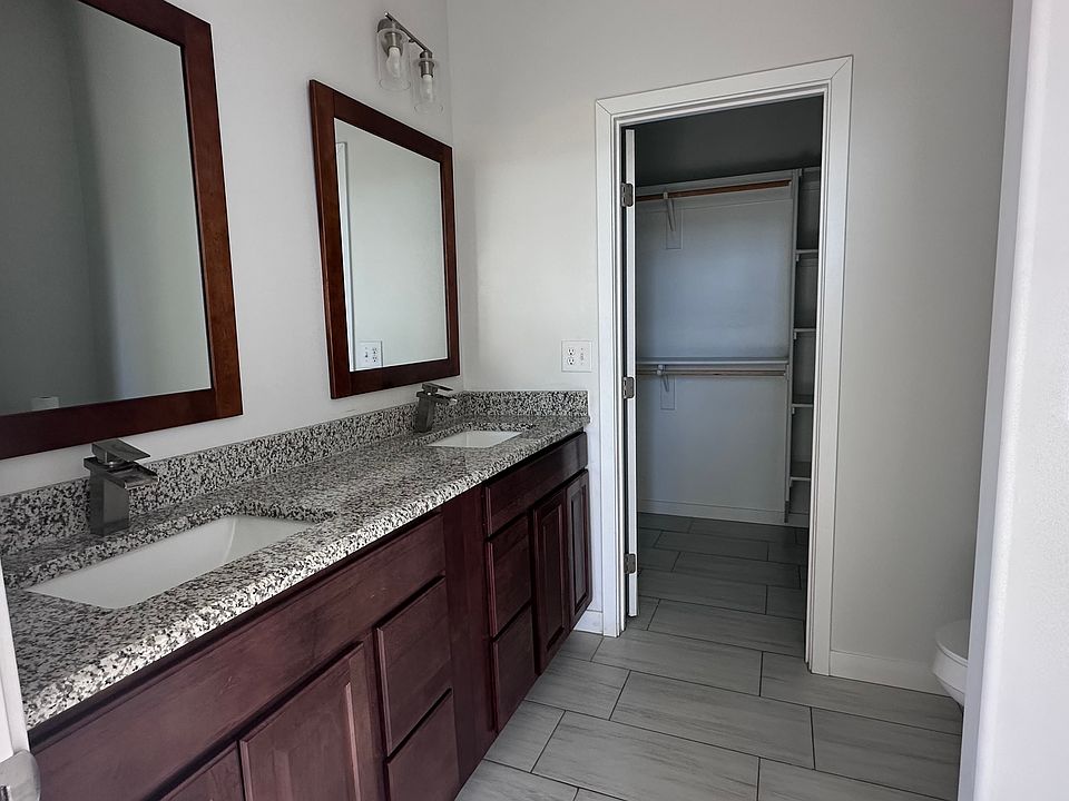 2nd image of 2700 S Dean Rd #1