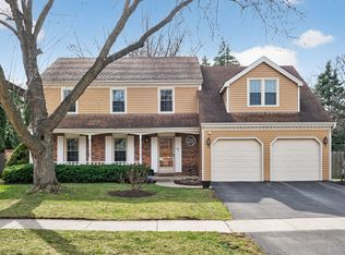 1264 Redfield Rd, Naperville, IL 60563