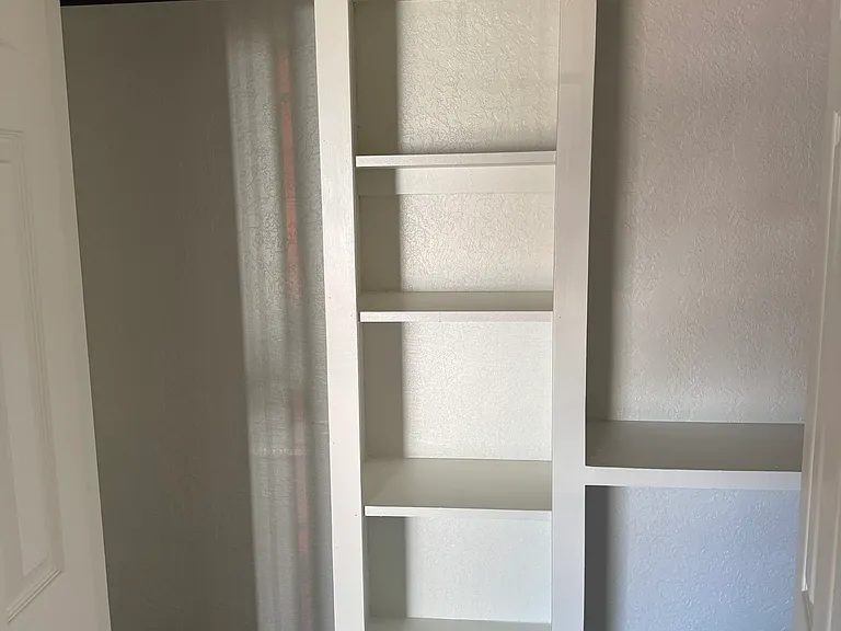 303 W South Dr — Photo 10