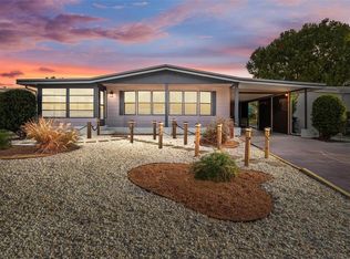 1342 Elkhart Cir, Tavares, FL 32778