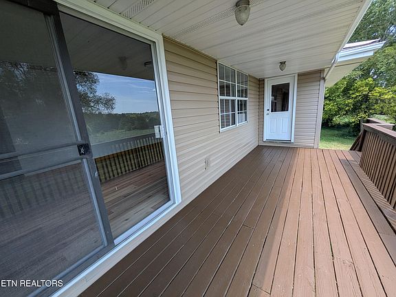 5th image of 10024 Rutledge Pike