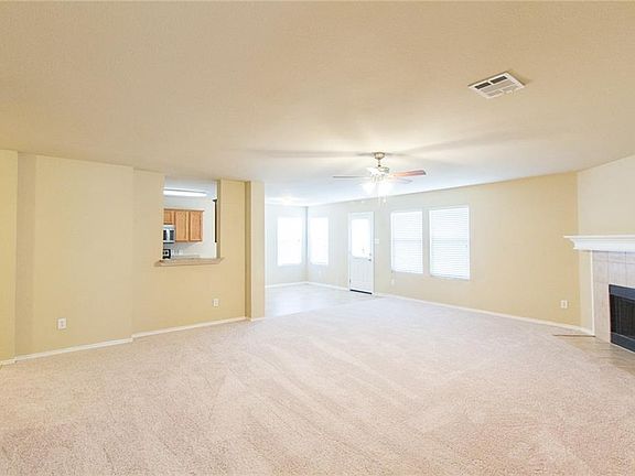 5th image of 9920 George Washington Dr