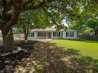 750 Garden Acres Blvd, Bryan, TX 77802