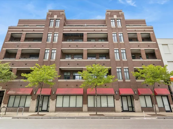 4420 N Clark St APT 207, Chicago, IL 60640