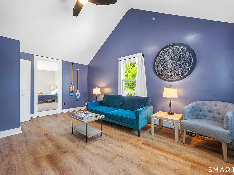 3 Pearl St #D