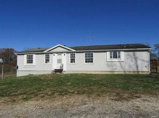 1269 Schuchart Rd, Union, MO 63084