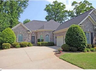 319 Limerick Ct, Simpsonville, SC 29681