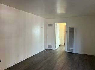 630 Junipero Ave APT 9, Long Beach, CA 90814