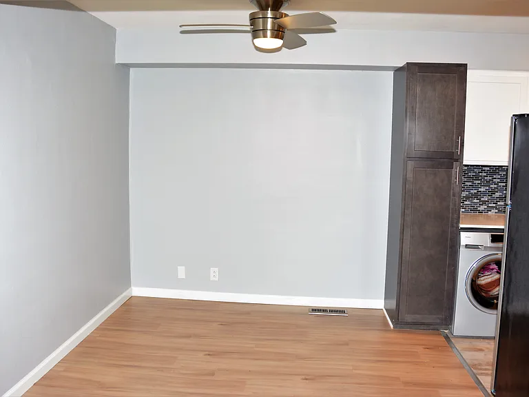 10469 Briarbend Dr #5 — Photo 16