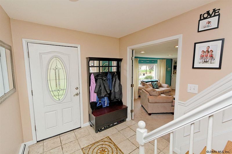 3rd image of 5977 CURRY RD