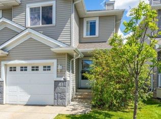 120 Magrath Rd NW #4, Edmonton, AB T6R 0C6