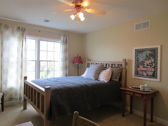 5th image of 2907 Stratford Ct