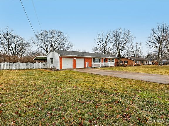 2nd image of 3635 Julie Dr