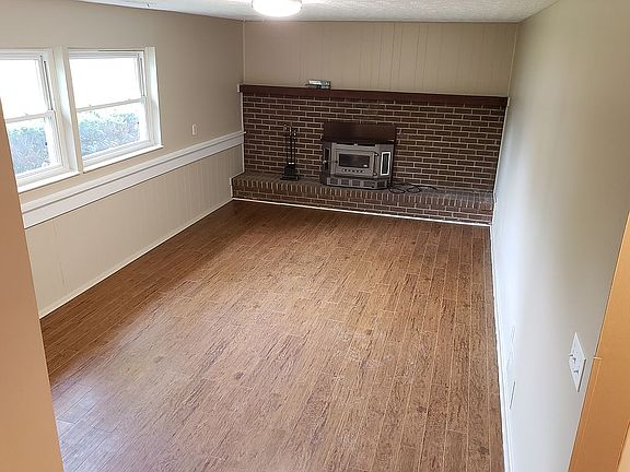 3rd image of 1362 Kenross Ct