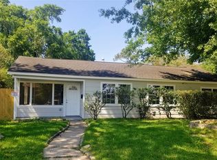 13217 Rockglen St, Houston, TX 77015