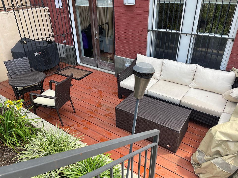 160 sq foot PRIVATE patio