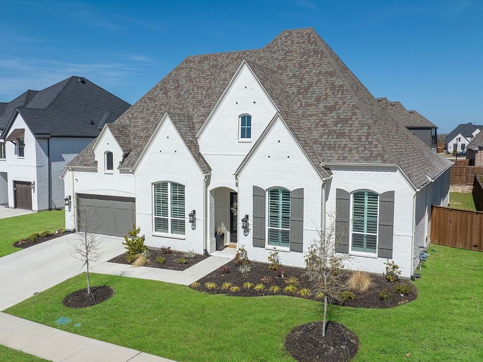 1st image of 2324 Miranda Ln