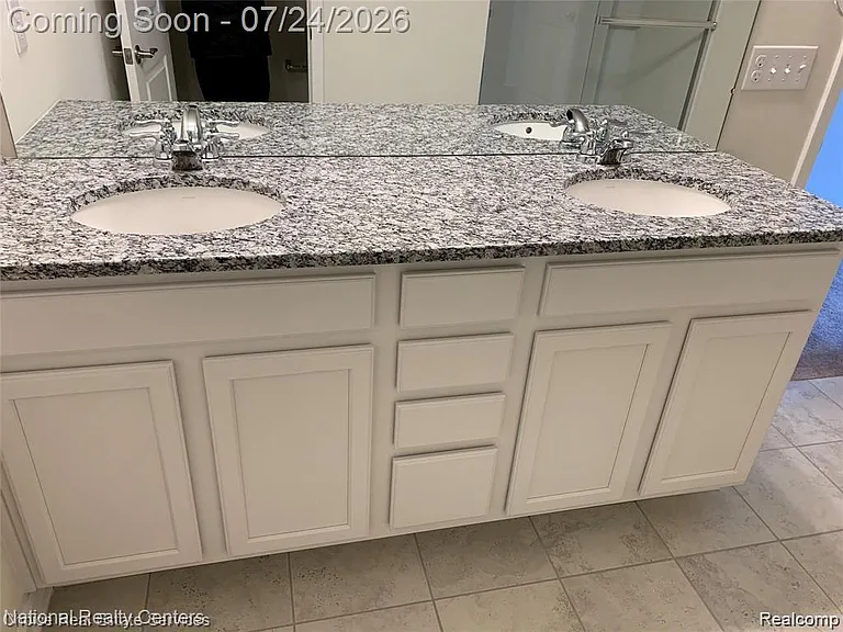 43683 Chancellor Ln — Photo 27