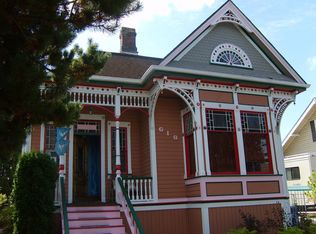 618 E 35th St, Tacoma, WA 98404